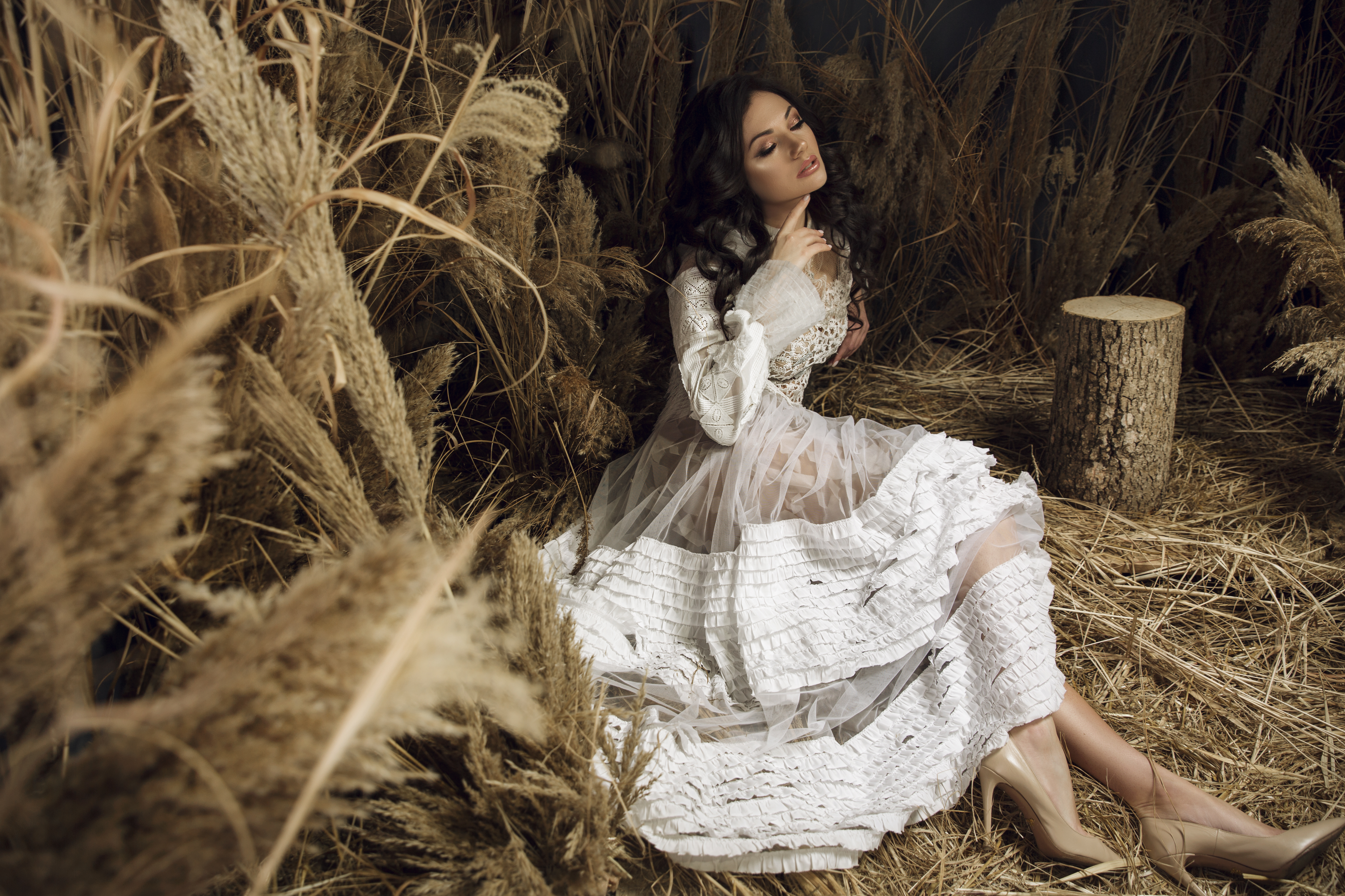 Uliana Latyk, Ana Danch project preparatory photo session, March 2020, photograph 3