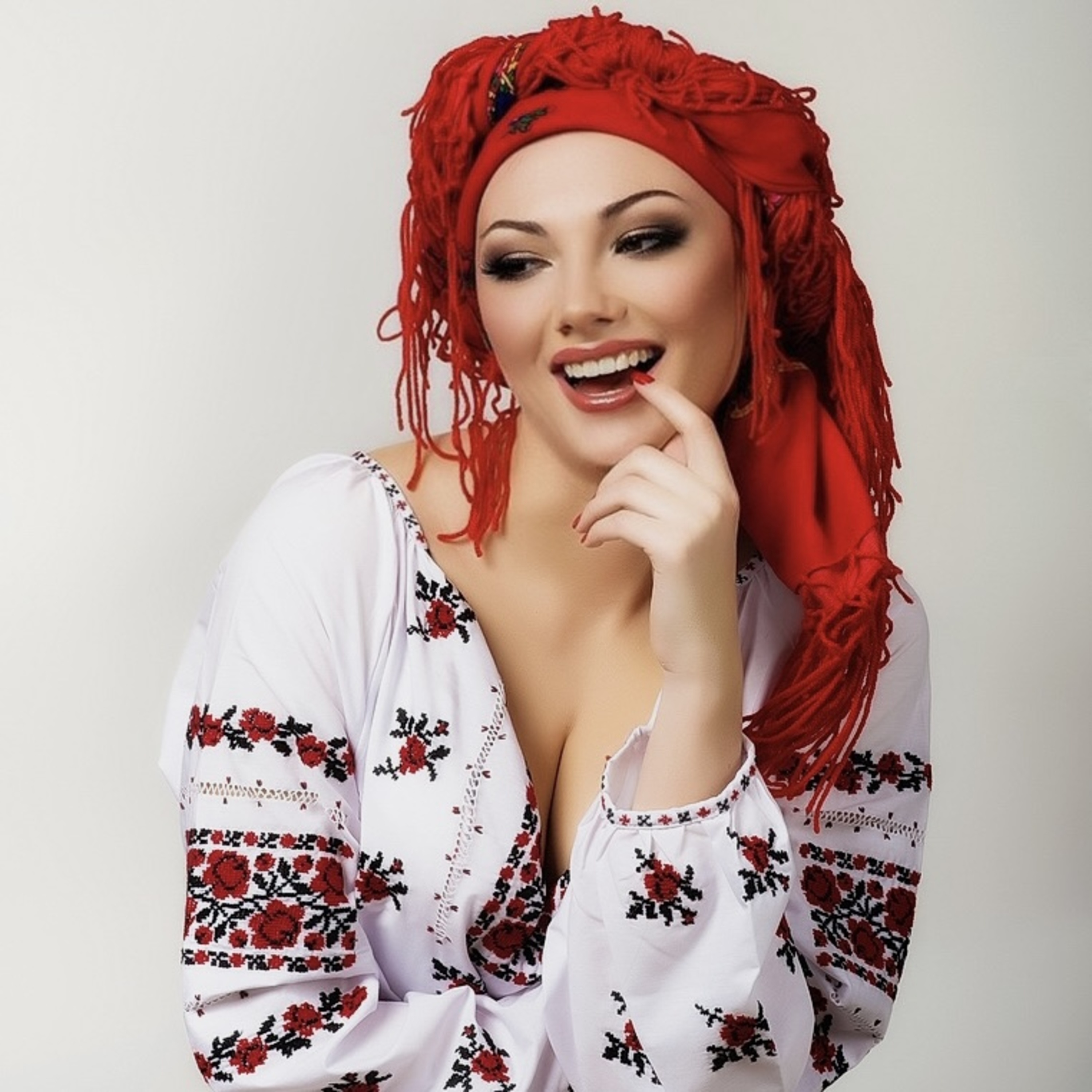 Official cover artwork for the single Підманула by Ana Danch